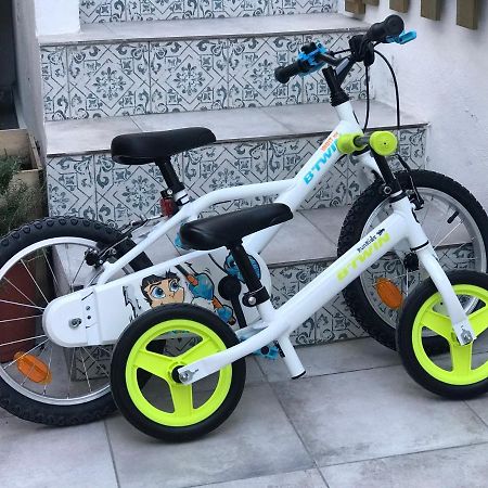 Malaga Beach House, 2 City Bikes, 2 Children'S Bikes, Wifi, Big Terrace, Bbq, Family, Childfriendly Ngoại thất bức ảnh