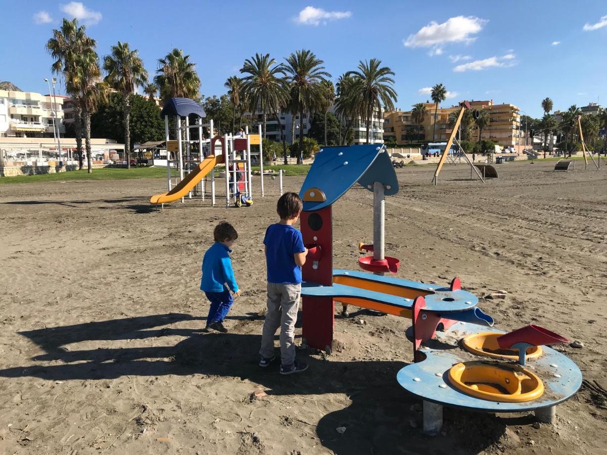 Malaga Beach House, 2 City Bikes, 2 Children'S Bikes, Wifi, Big Terrace, Bbq, Family, Childfriendly Ngoại thất bức ảnh