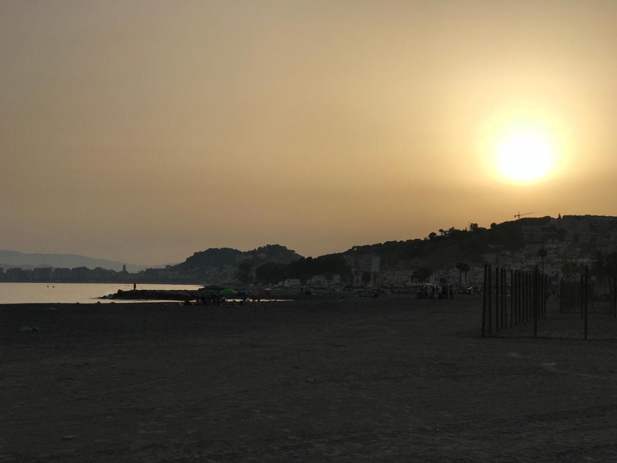 Malaga Beach House, 2 City Bikes, 2 Children'S Bikes, Wifi, Big Terrace, Bbq, Family, Childfriendly Ngoại thất bức ảnh