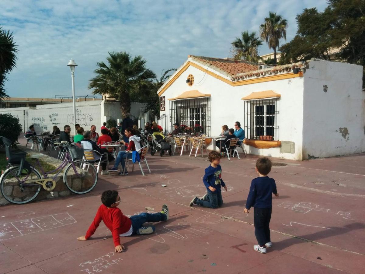 Malaga Beach House, 2 City Bikes, 2 Children'S Bikes, Wifi, Big Terrace, Bbq, Family, Childfriendly Ngoại thất bức ảnh
